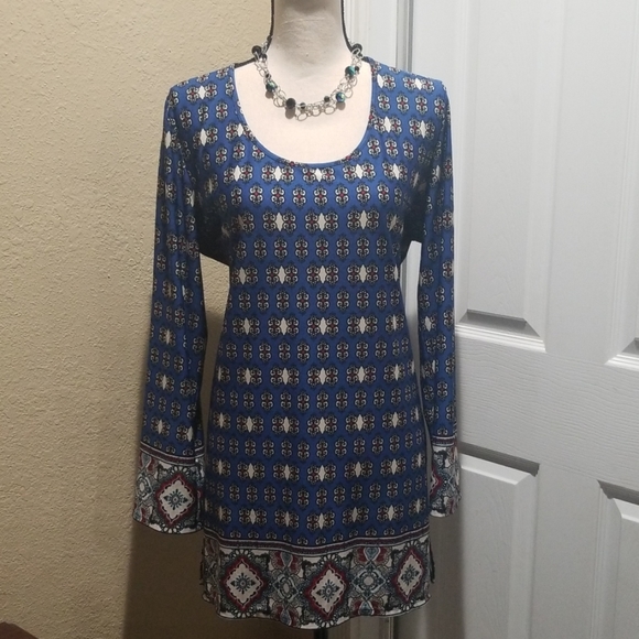 G Collection‎ Tunic - Picture 5 of 6
